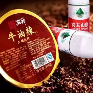 農(nóng)夫山泉與潮辣火鍋是東家關(guān)系？