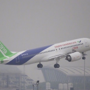 中國的大飛機(jī)C919騰飛了