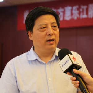 尋找幸?？鞓?lè)之旅-黃石市民政局領(lǐng)導(dǎo)赴東方惠樂(lè)考察指導(dǎo)