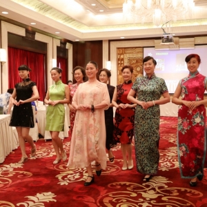 “玫瑰傳旗”上海海派旗袍文化促進(jìn)會(huì)專場成功舉辦