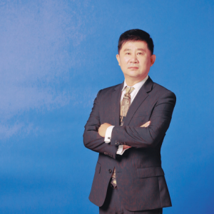 從白手起家到上市百強企業(yè)老總 這位家鄉(xiāng)人用22年創(chuàng)造出商界神話