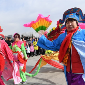 民間文藝團隊鬧元宵，鬧得紅火！