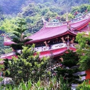 天祿巖詩書會(huì)賦并序（新韻）
