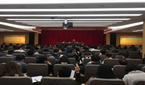 市財政局開展政府采購業(yè)務(wù)培訓(xùn) 　　