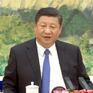 （外事）習(xí)近平會(huì)見世界經(jīng)濟(jì)論壇主席施瓦布 　　