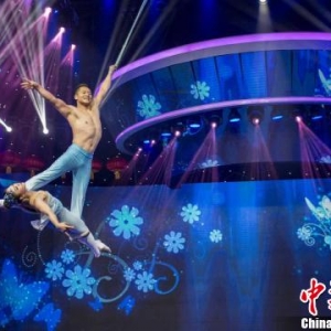 戰(zhàn)士紅星藝術(shù)團(tuán)將在大連首演《璀璨星河-致敬經(jīng)典雜技晚會(huì)》