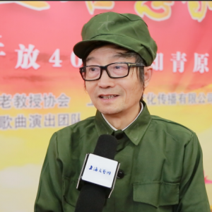 他為弘揚(yáng)時(shí)代主旋律辛勤耕耘著——記上海師范大學(xué)尚志明