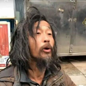 是不是新的炒作?抖音流浪大師是誰(shuí)為什么流浪?