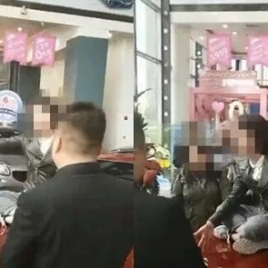 結(jié)論：奔馳西安女車(chē)主哭訴維權(quán)合情合理合法，網(wǎng)友完全支持三倍賠償