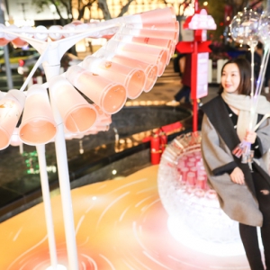 【新時(shí)代新作為新篇章】點(diǎn)亮夜上海，“光影上?！睙艄馑囆g(shù)節(jié)在新天地開(kāi)啟