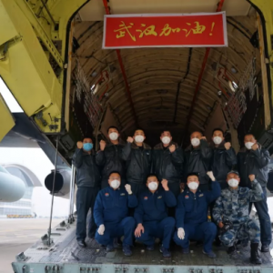 習(xí)近平“增兵”火神山！軍隊(duì)抽組1400名醫(yī)護(hù)人員!