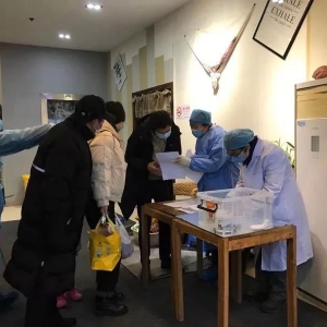 從初一“熬”到十五，松江136名隔離人員確認均無感染，回家團圓！