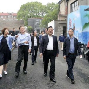 “畫說經(jīng)典展”于松江區(qū)云間糧倉啟幕，人文松江再添新地標