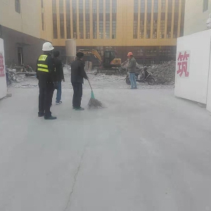 排查到位，找準(zhǔn)問題——松江區(qū)城管經(jīng)開區(qū)中隊開展長江經(jīng)濟帶警示片問題排查整治活動