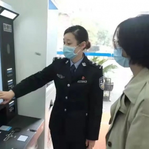 長寧區(qū)這幾位“警花”，是這樣工作的……