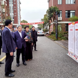 “中華民族一家親 花開校園石榴紅” ——上海市松江區(qū)積極推進(jìn)中華民族共同體意識進(jìn)校園