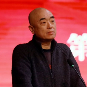 上海影協(xié)召開(kāi)第九次會(huì)員代表大會(huì)，選舉產(chǎn)生新一屆理事會(huì)，鄭大圣任主席