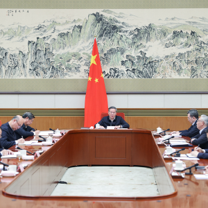 李強(qiáng)主持國(guó)務(wù)院第六次專題學(xué)習(xí)